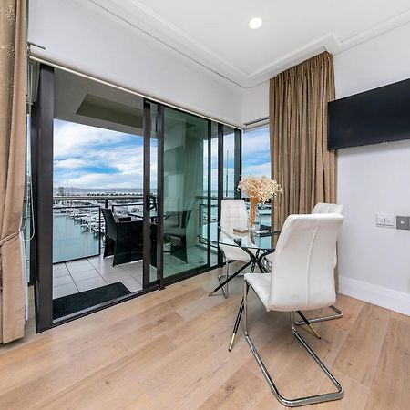 Exquisite Sun Soaked Corner Apartment Auckland Exterior foto
